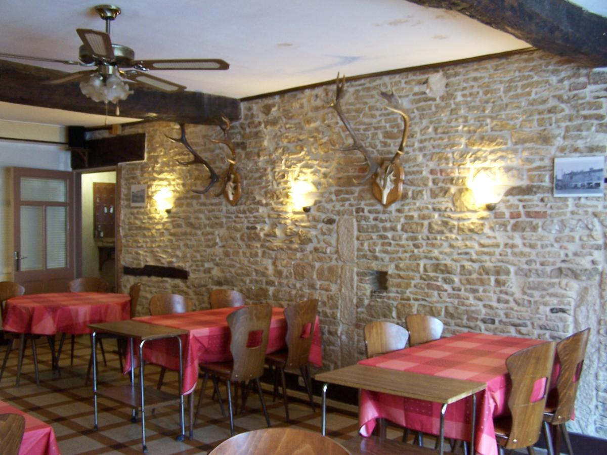 בר-סור-אובה Hotel De La Pomme D'Or מראה חיצוני תמונה